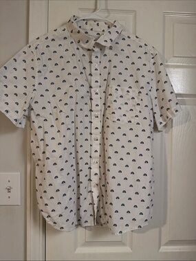 4/$15 Men's White Short-Sleeve Printed Button-Down Shirt